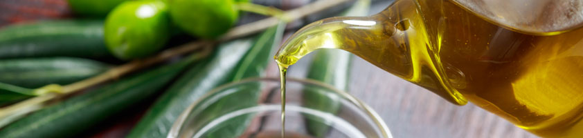 ¿Cuánto aceite de oliva virgen extra utilizar en tus platos?